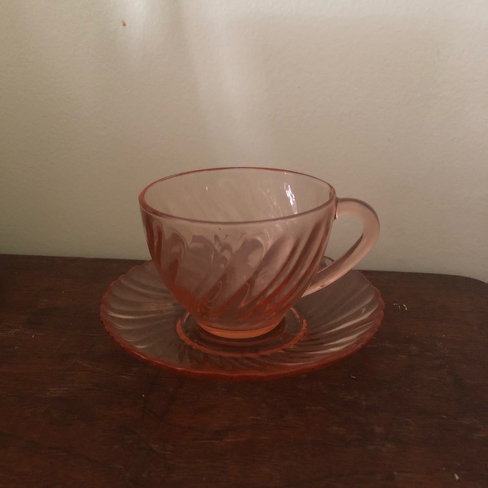VTG - Pink Swirl Teacup Set of 4